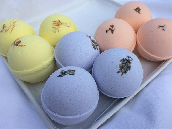 Bath Bomb Fizzies w Shea Butter and Essential Oils - BIG