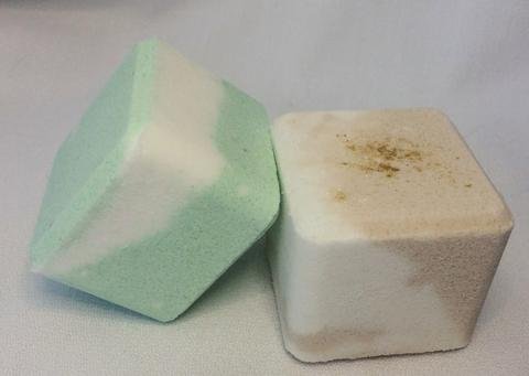 Southern Forest and Tobacco Vanilla Square Bath Bomb